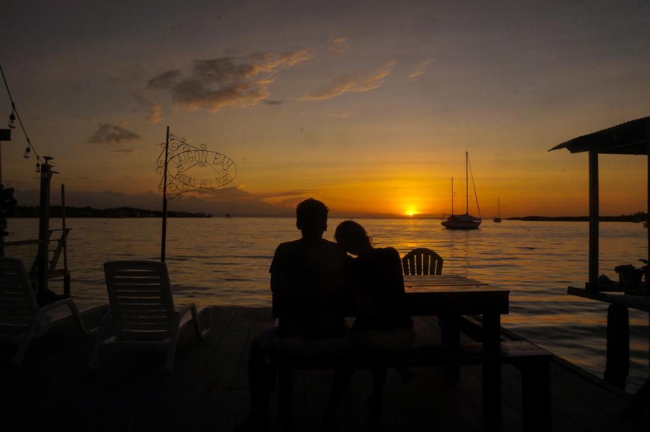 Saigon Bay Bed & Breakfast โบกัสทาวน์ ภายนอก รูปภาพ