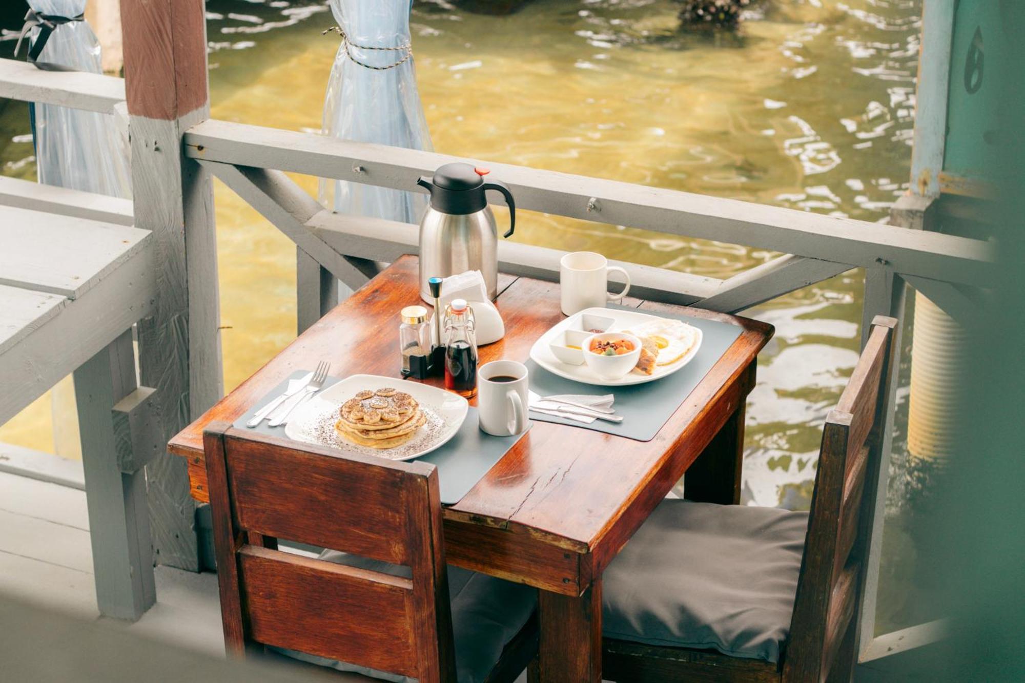 Saigon Bay Bed & Breakfast โบกัสทาวน์ ภายนอก รูปภาพ