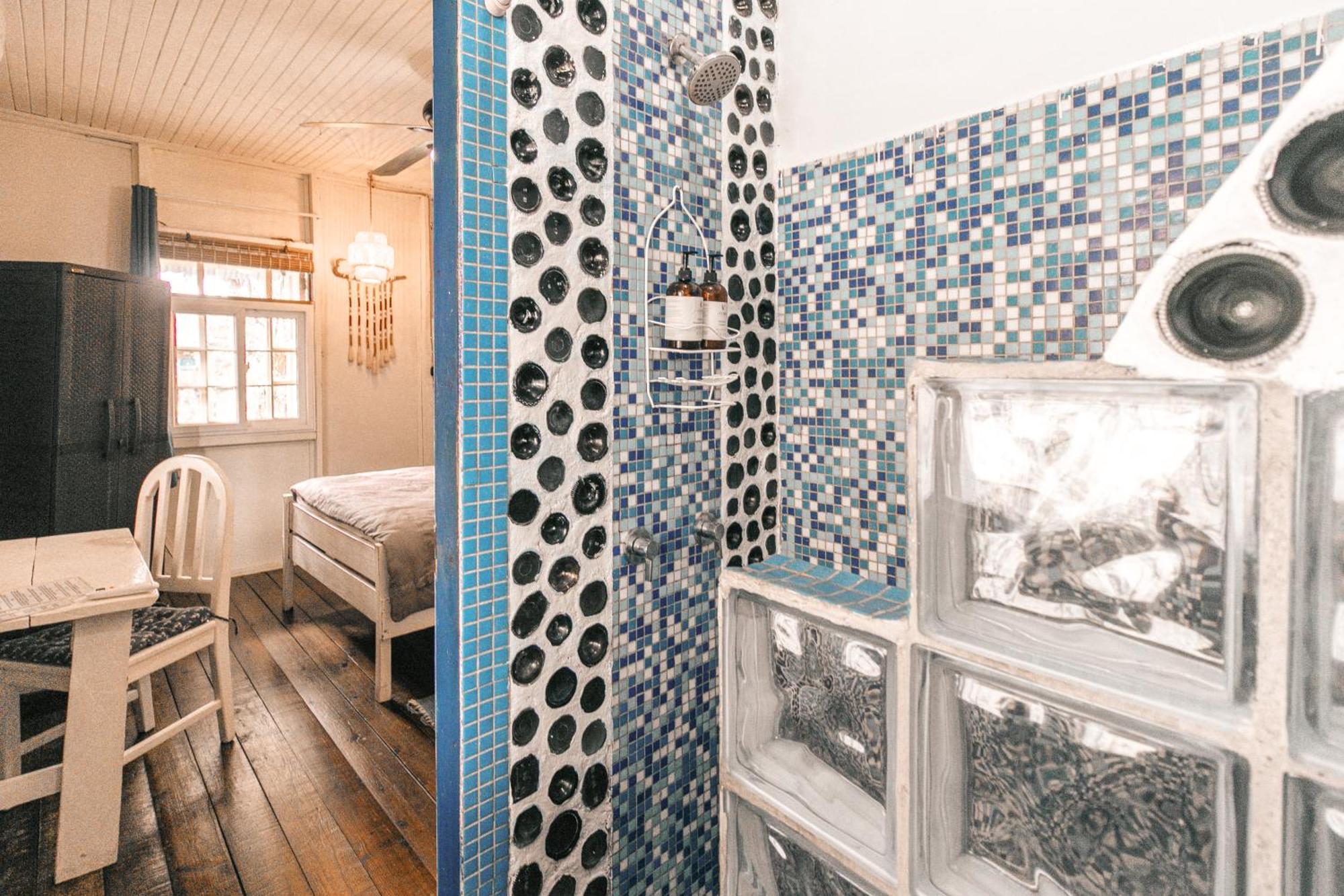 Saigon Bay Bed & Breakfast โบกัสทาวน์ ภายนอก รูปภาพ