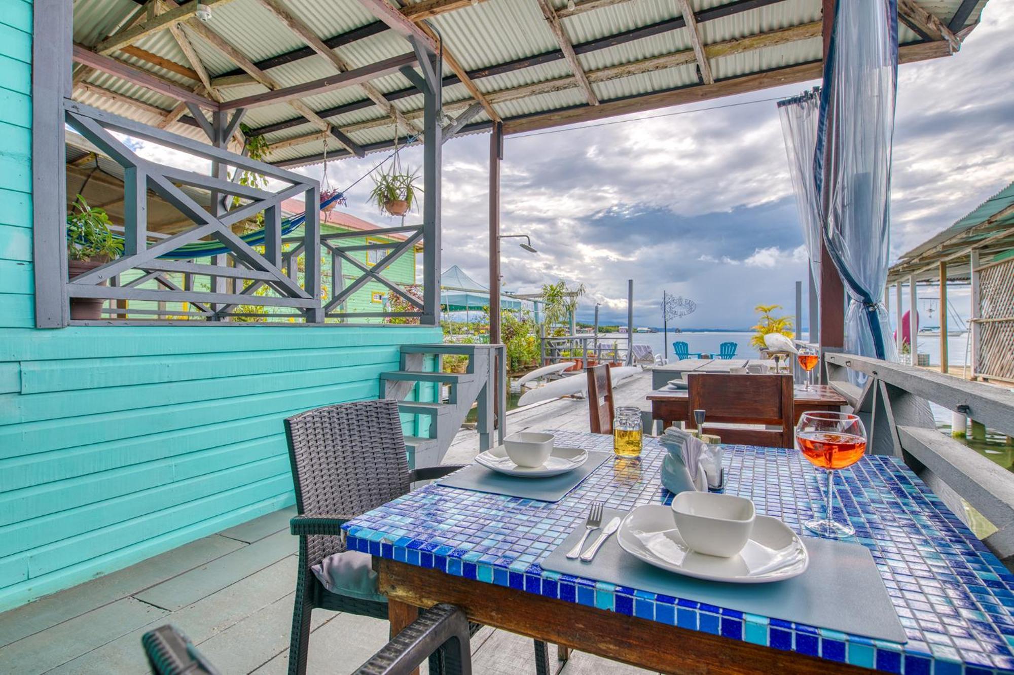 Saigon Bay Bed & Breakfast โบกัสทาวน์ ภายนอก รูปภาพ
