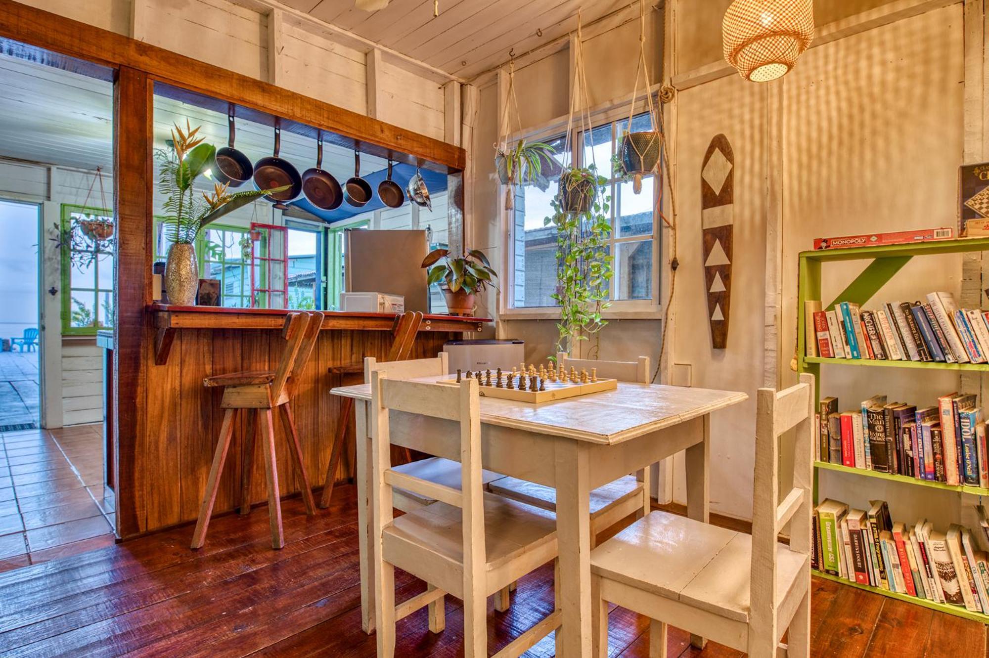 Saigon Bay Bed & Breakfast โบกัสทาวน์ ภายนอก รูปภาพ